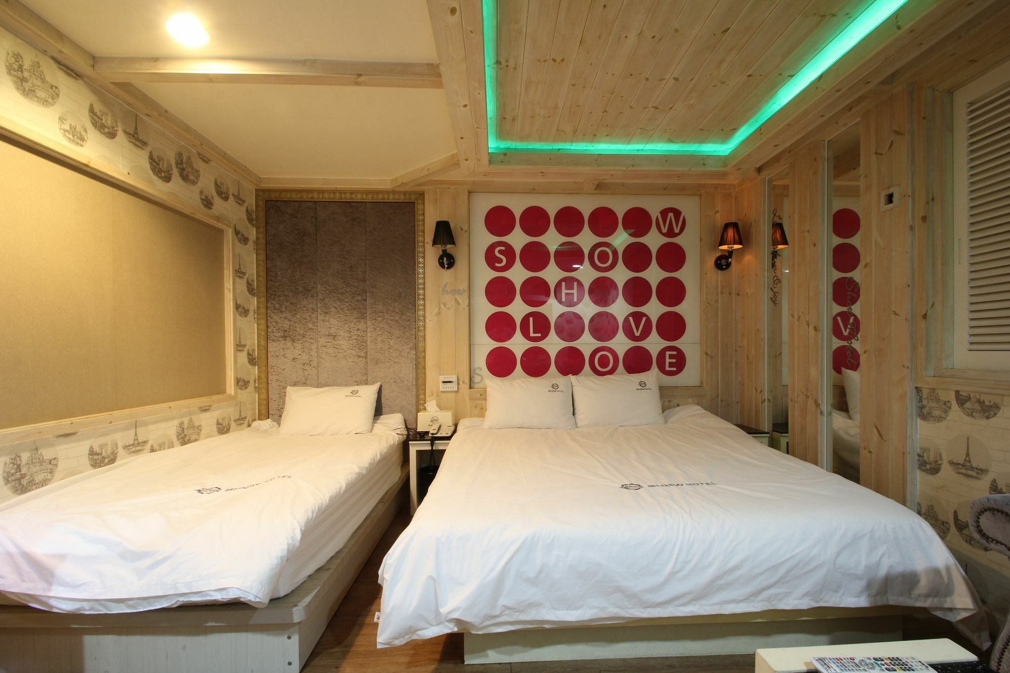 Show Hotel Пусан Экстерьер фото